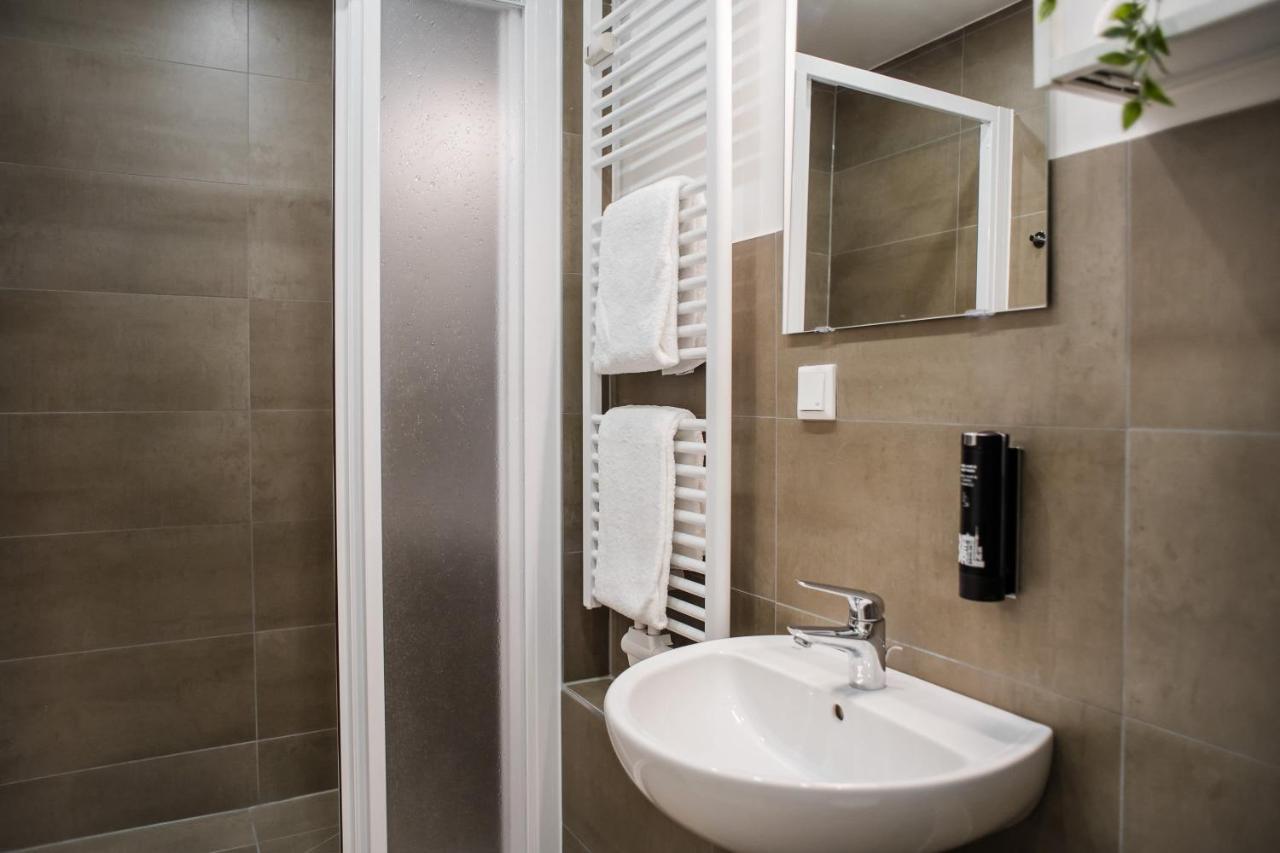 Fantastic 2 Bedroom Apartment เบอร์ลิน ภายนอก รูปภาพ